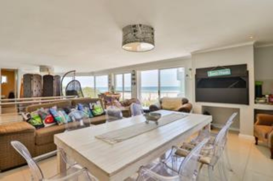 5 Bedroom Property for Sale in Van Riebeeckstrand Western Cape